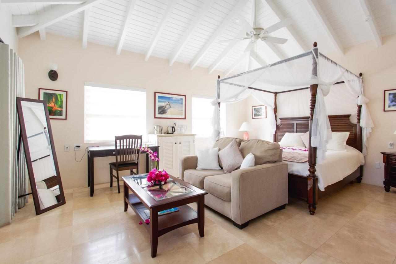 Gunpowder House & Suites English Harbour ภายนอก รูปภาพ